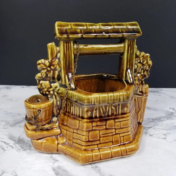 McCoy Wishing Well Planter Vintage - Picture 9 of 9